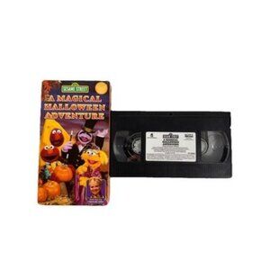 Sesame Street A Magical Halloween Adventure VHS Tape 2004 Caroline Rhea Rare